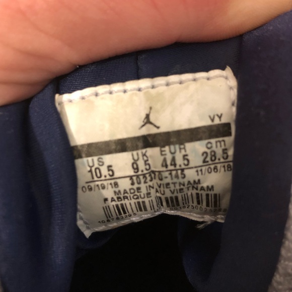 Nike Air Jordan 9 Retro - UNC - Sz 10.5 (2018) 🔥 - Picture 5 of 6